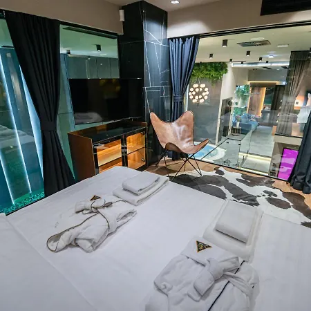 Apartment Marconio Wellness Private Pool & - Center